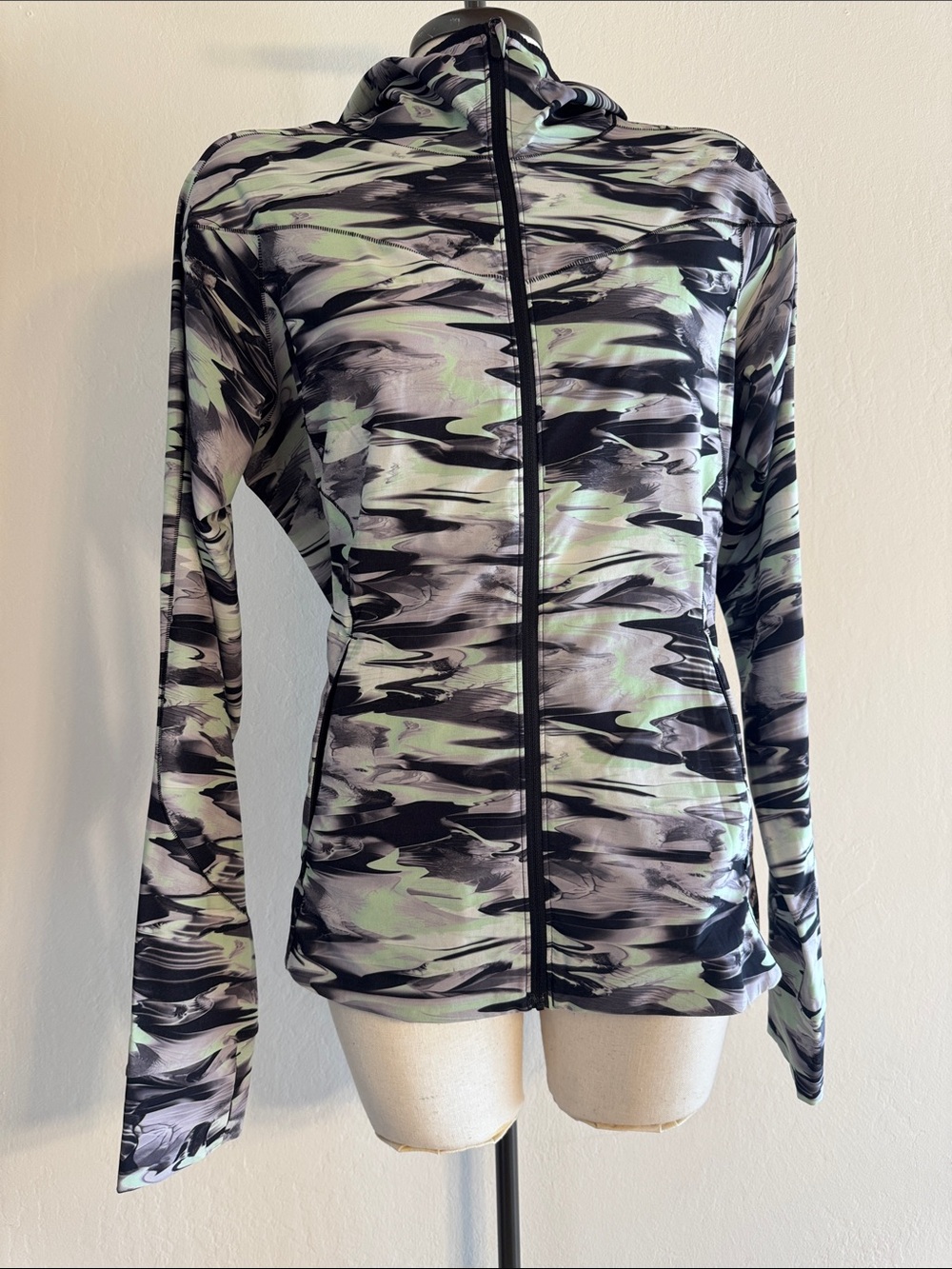 Lululemon Mist Over Windbreaker
